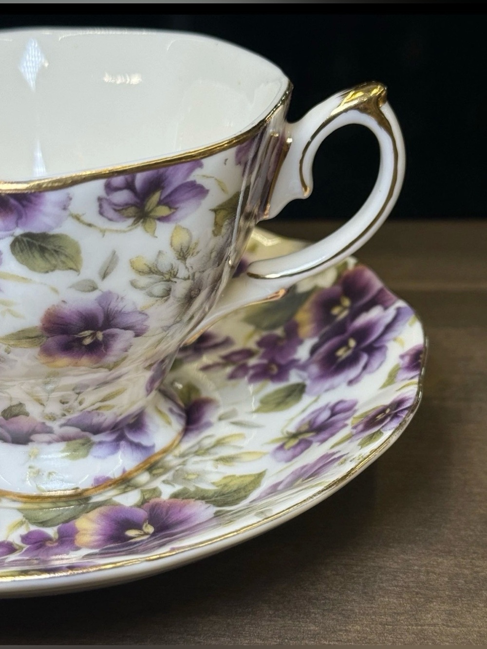 Floral Fine Porcelain Cup & Saucer Set Purple
Violets, Gold Trim, Fielder - Picture 3 of 10